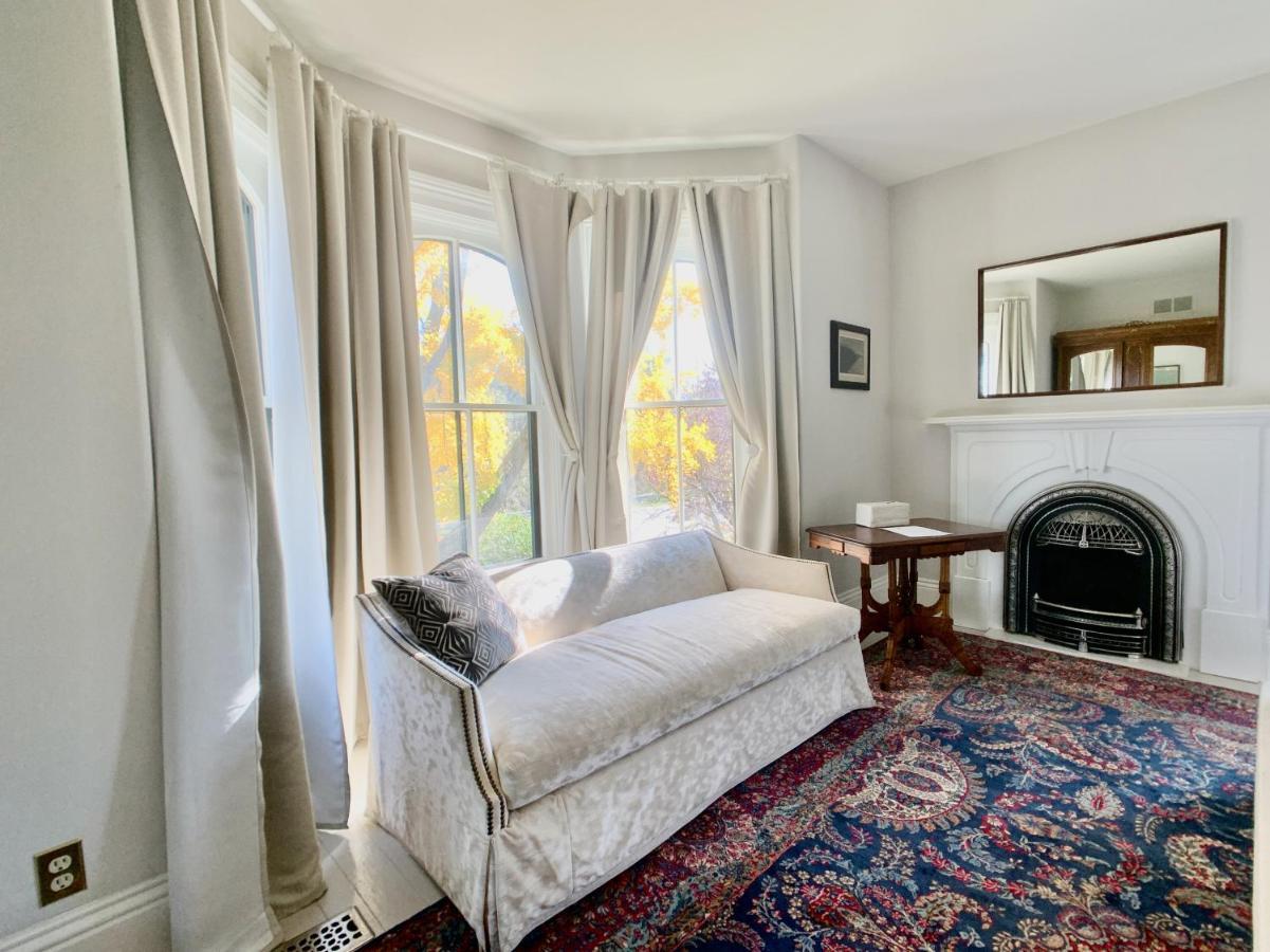 Woodbourne Inn Niagara-on-the-Lake Exteriör bild