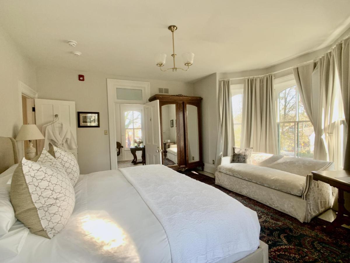 Woodbourne Inn Niagara-on-the-Lake Exteriör bild
